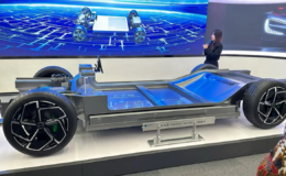 Diagram E-Platform 3.0 & Sistem Powertrain 8-in-1 BYD